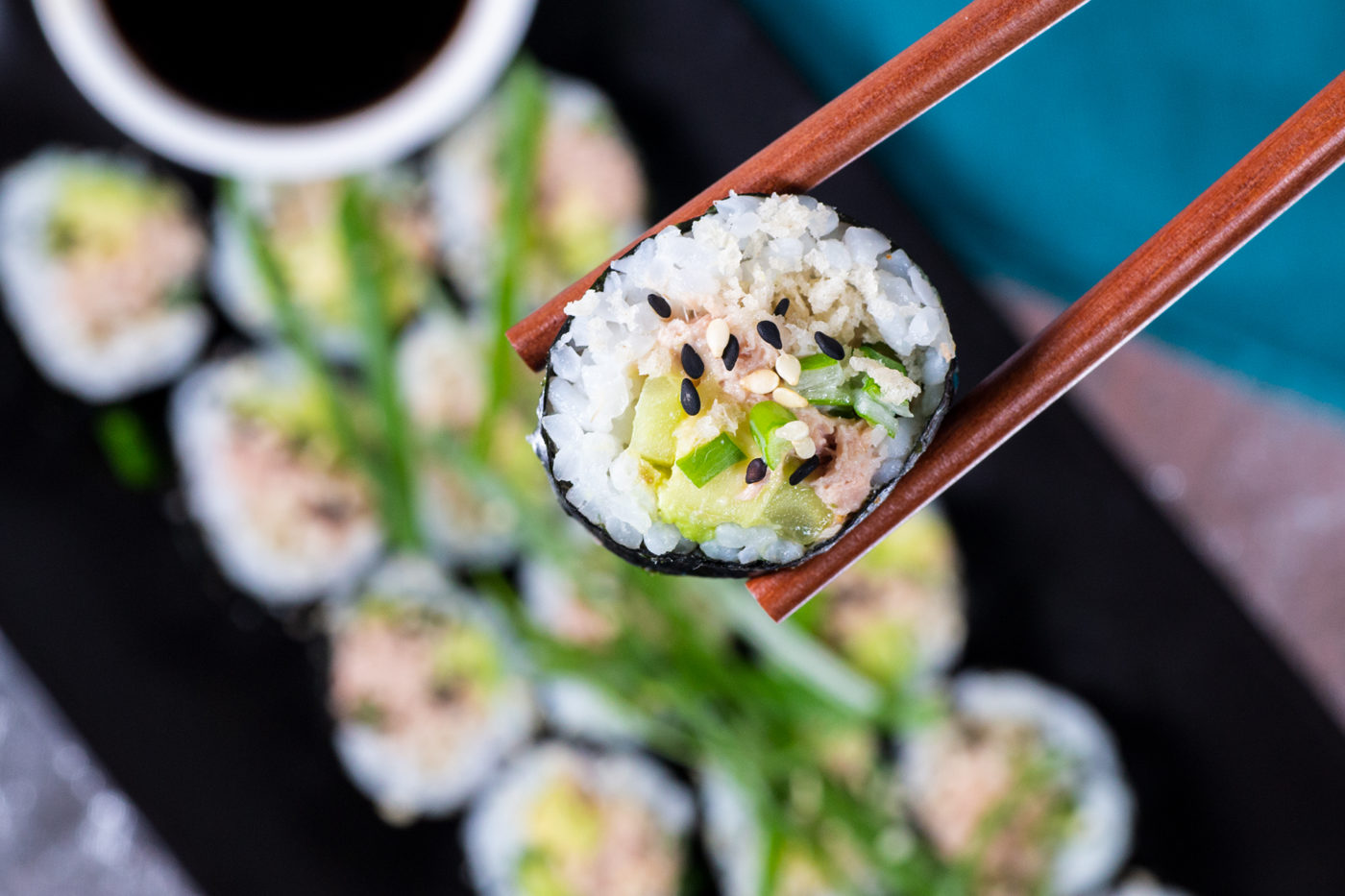 Rouleaux au thon épicés faits maison