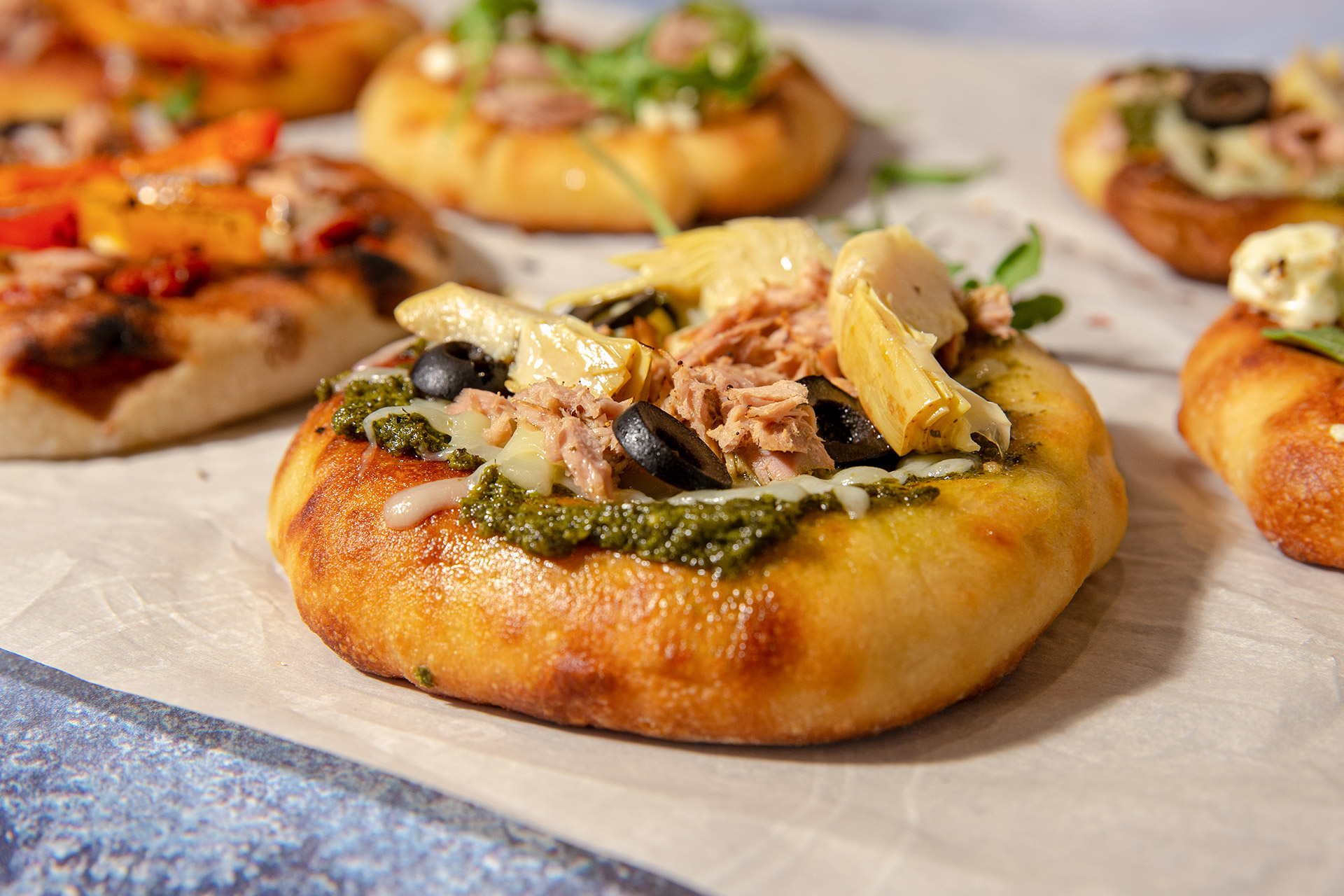 Tuna Pizza With Pesto, Artichoke And Olive