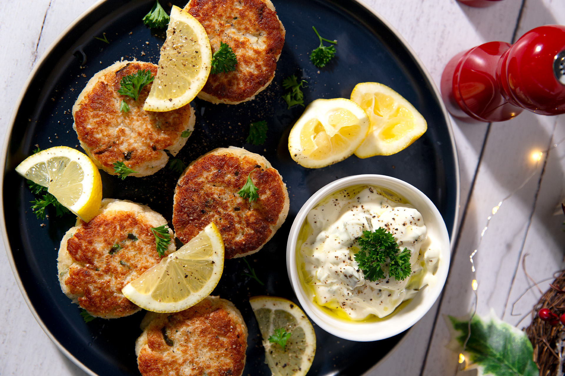 mini-crab-cakes-ocean-s