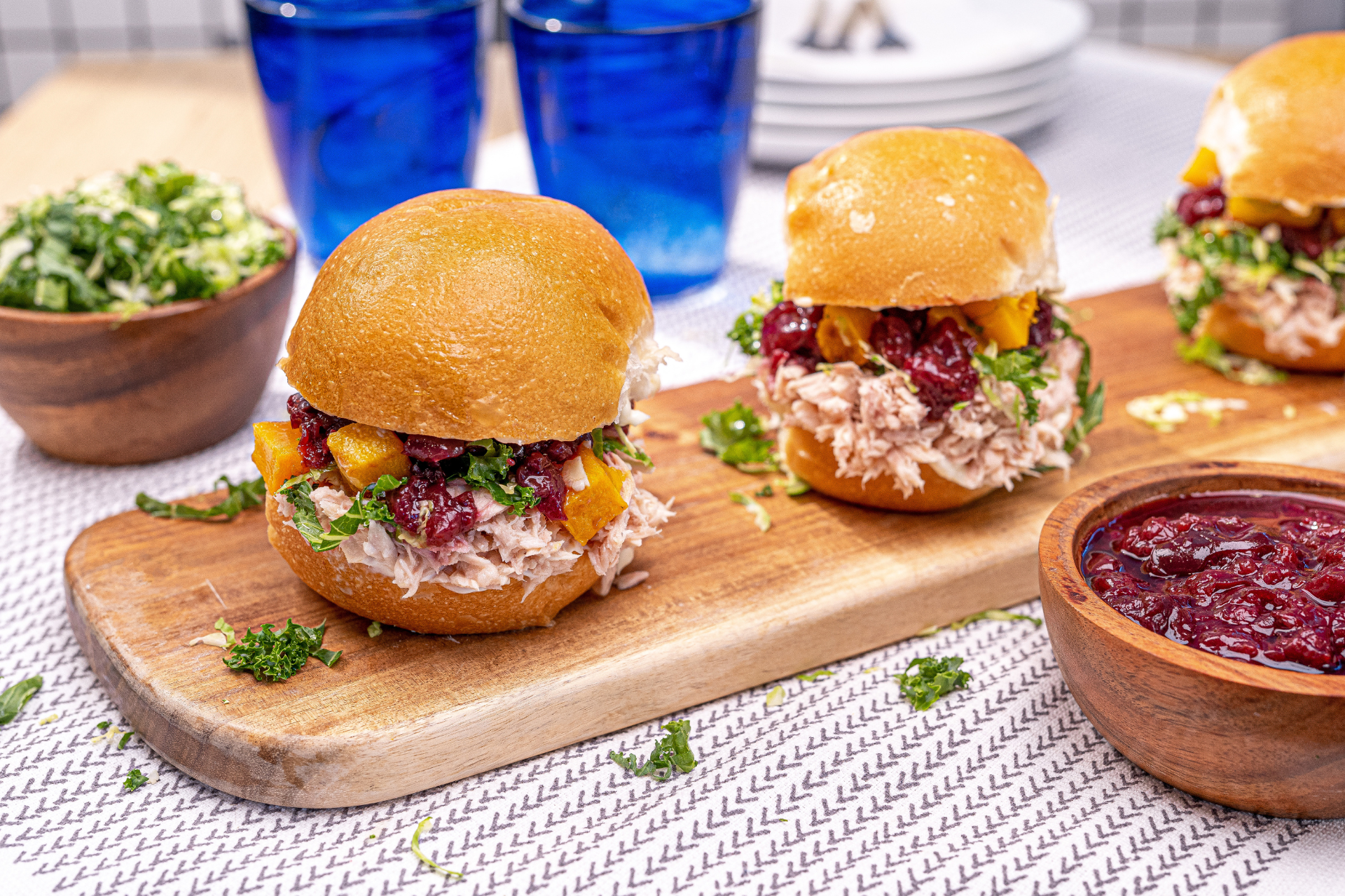 Tuna Sliders with Spiced Cranberry Sauce